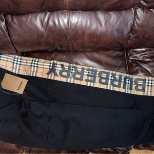 Burberry sweat pants size S unisex